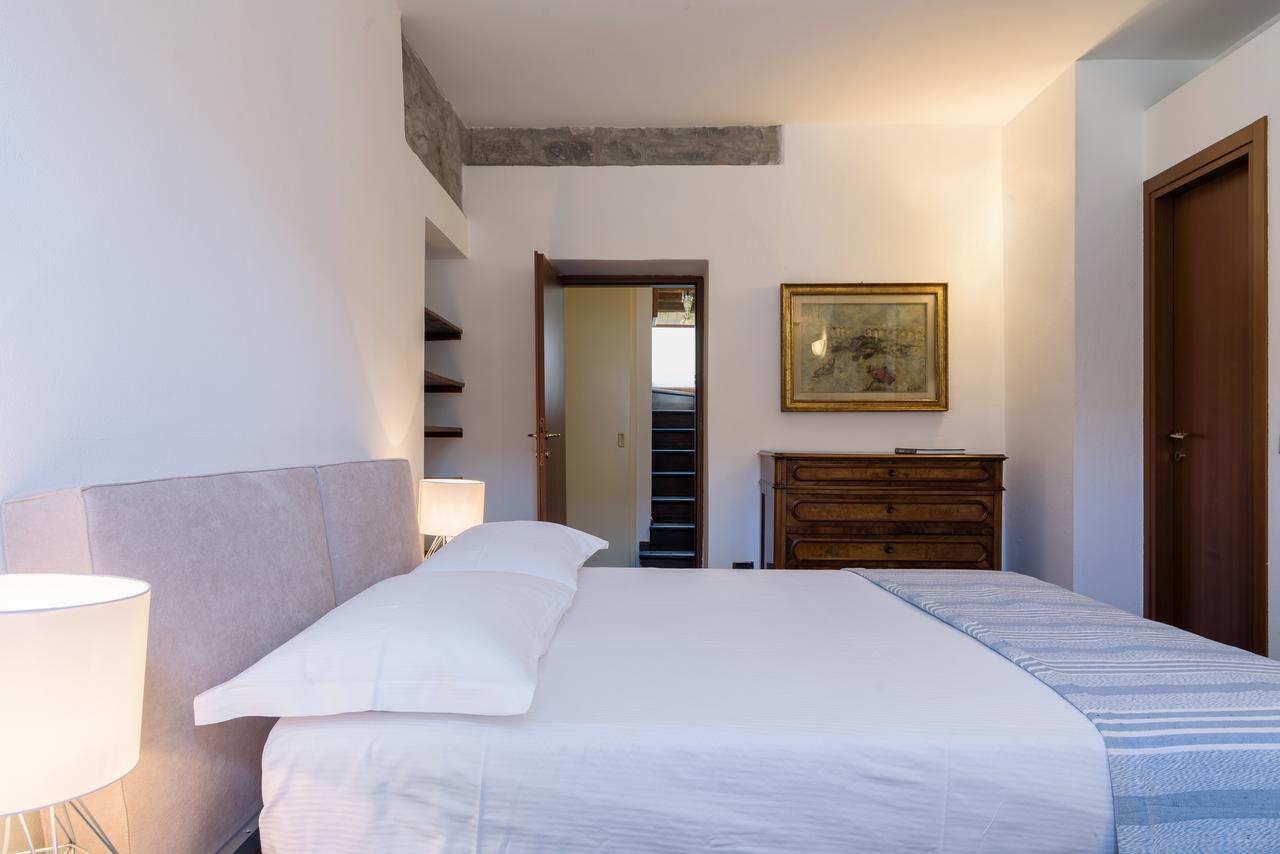 Palazzo Del Pero Luxury Attic - byMyHomeinComo Exterior foto