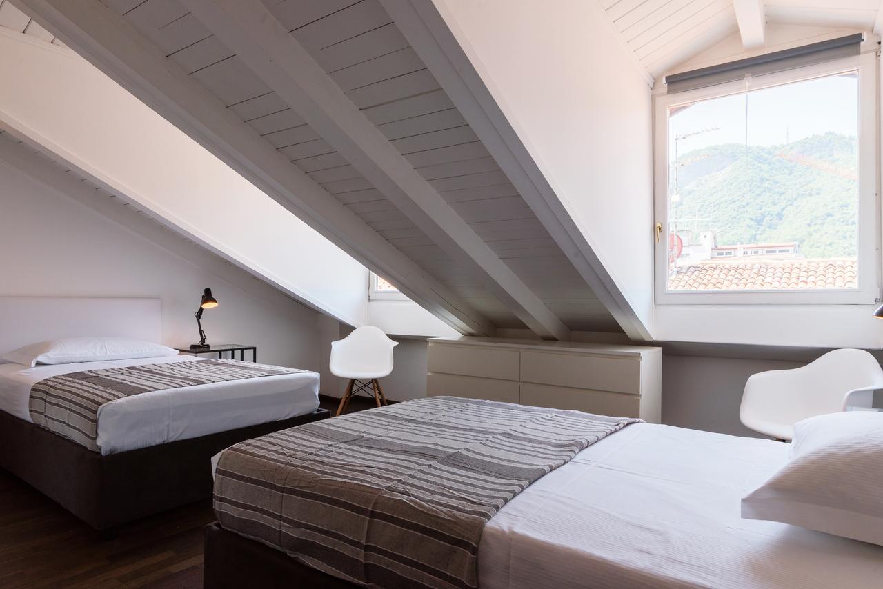 Palazzo Del Pero Luxury Attic - byMyHomeinComo Exterior foto