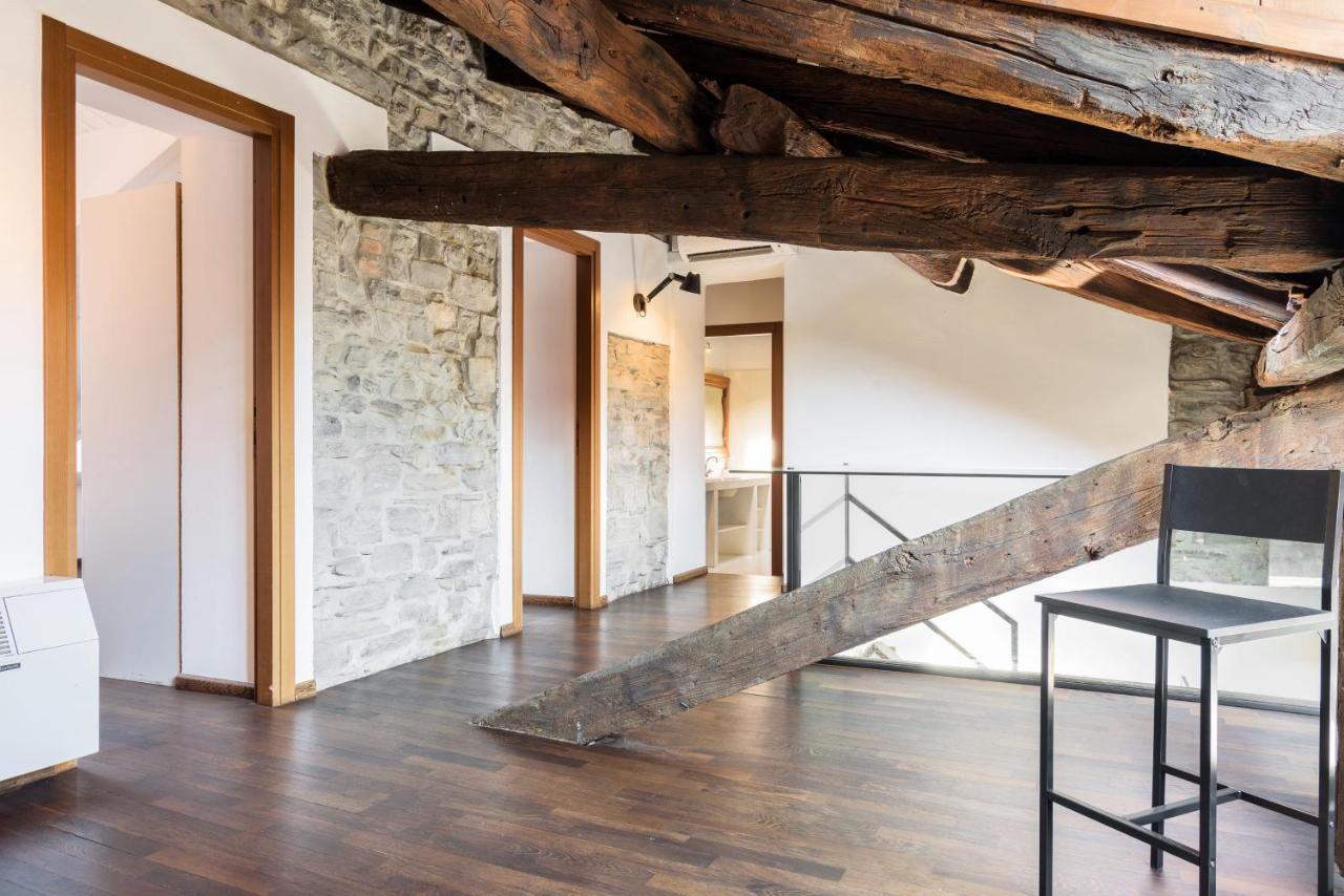 Palazzo Del Pero Luxury Attic - byMyHomeinComo Exterior foto